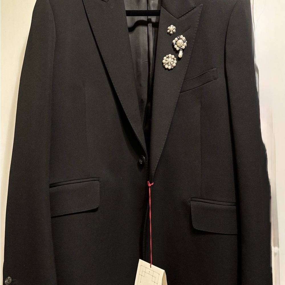 Alexander McQueen Black Blazer with Embellished Brooch